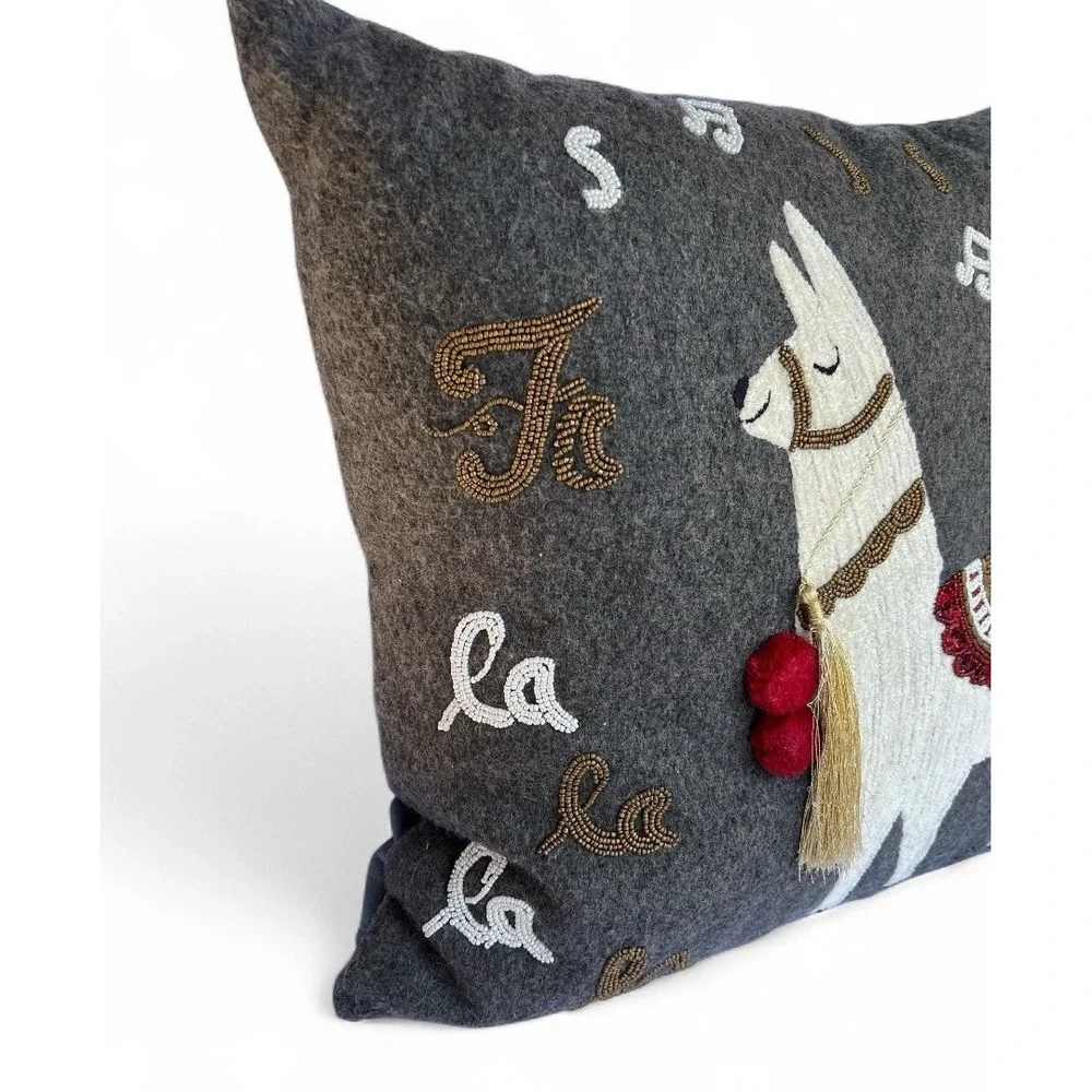 Artisan de Luxe Llama Alpaca Christmas Pillow 17